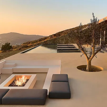 Naxos Luxury Villa